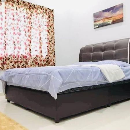 Kundang Villa @ Tasik Biru - 3 Bedrooms Bungalow Rawang Luaran gambar