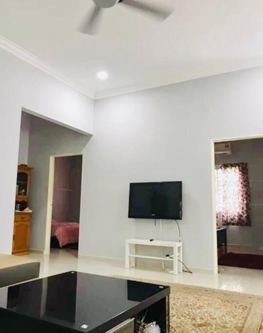 Kundang Villa @ Tasik Biru - 3 Bedrooms Bungalow Rawang Luaran gambar