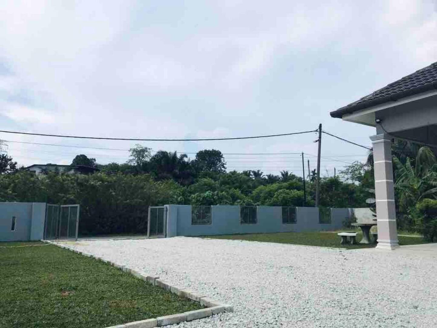Kundang Villa @ Tasik Biru - 3 Bedrooms Bungalow Rawang Luaran gambar